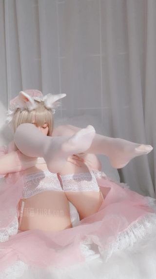 美女人妻中文字幕_1080电影免费在线