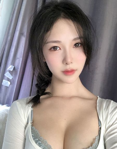 国产亚洲自在精品一区_短视频完整无删减版